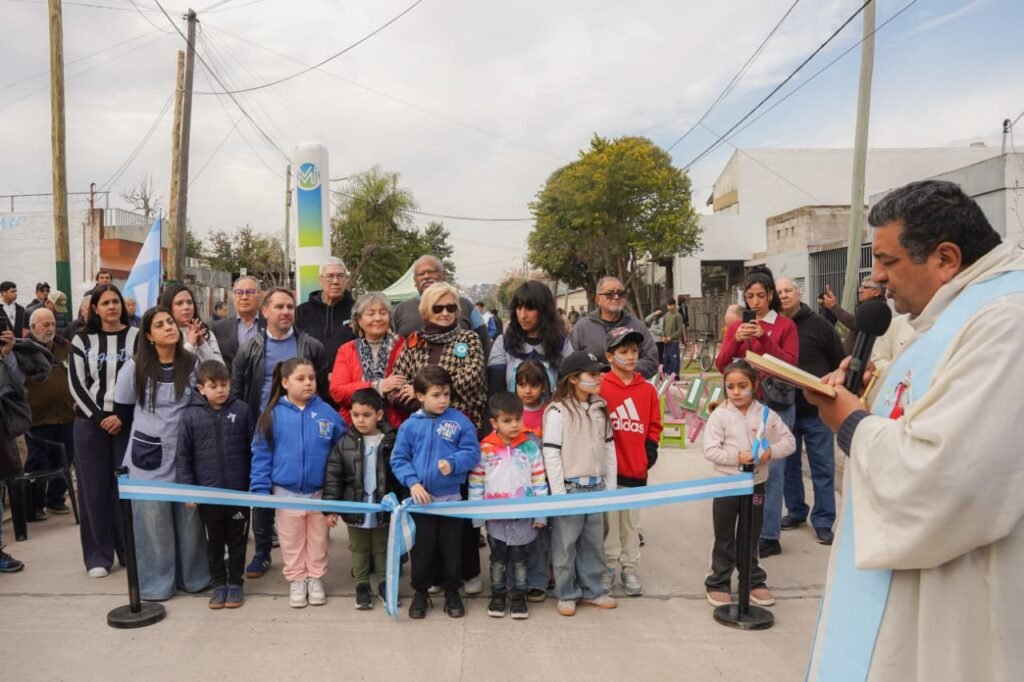Ituzaingó celebro los 210 años de la Independencia Argentina