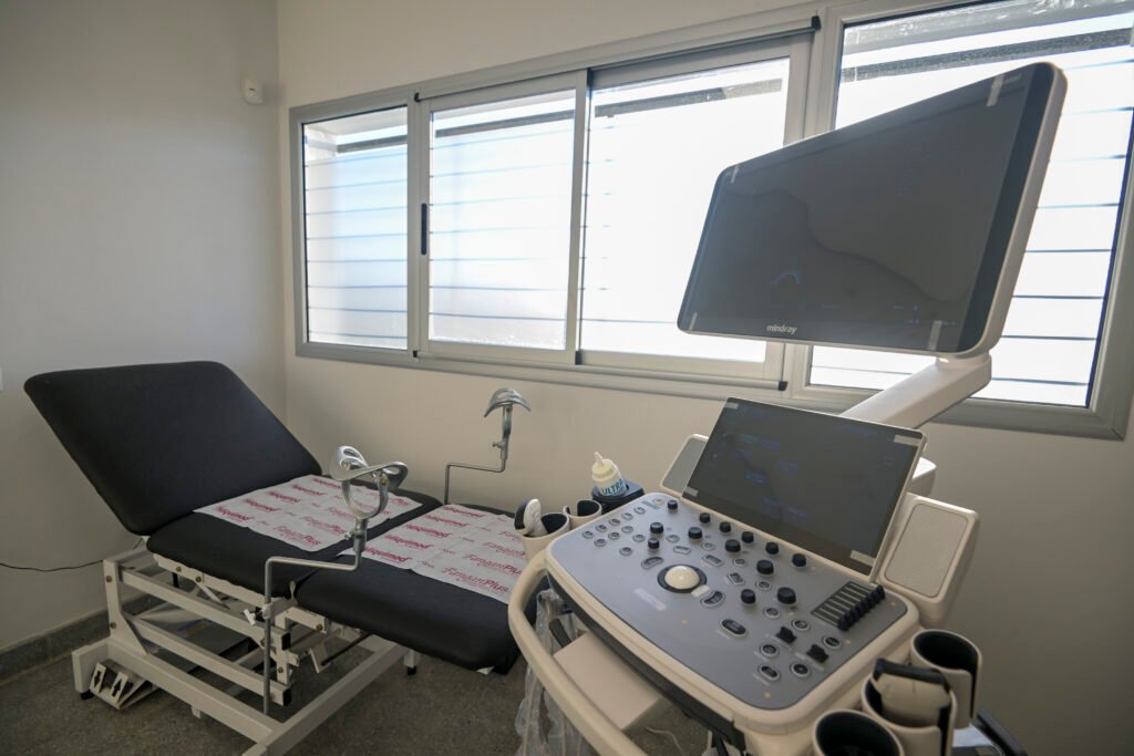 Kicillof inauguró un nuevo Centro de Atención Primaria de la Salud en Luján