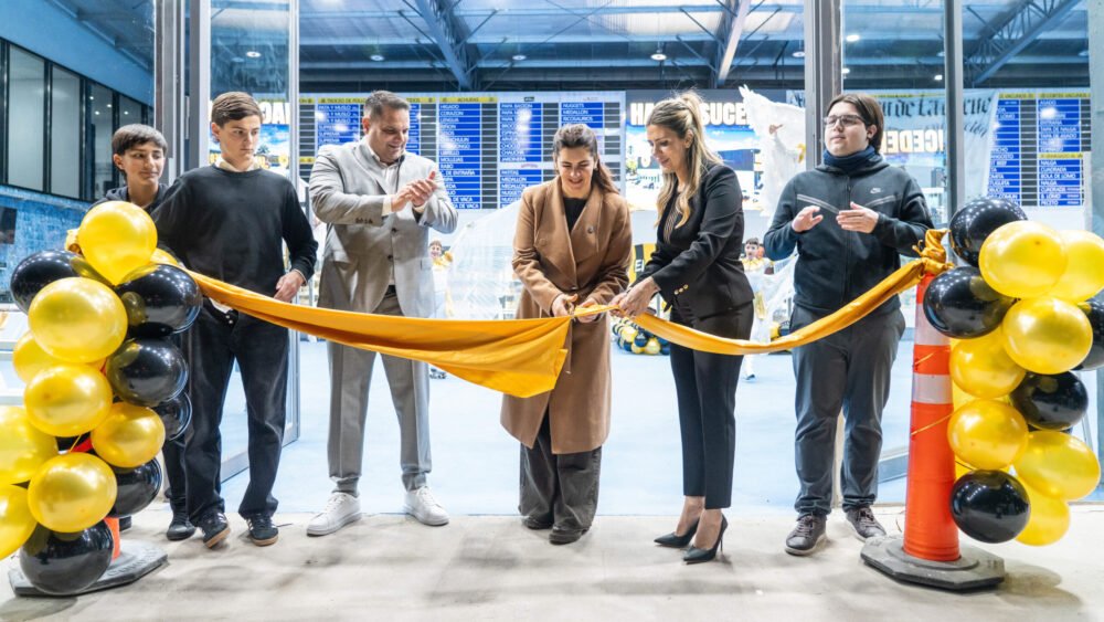Mariel Fernández acompañó la inauguración de Cabaña Don Theo