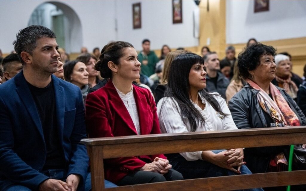 Mariel Fernández encabezó el acto homenaje a Eva Perón en Moreno