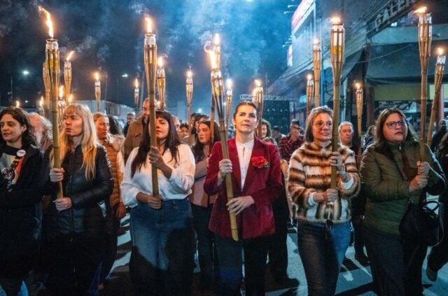 Mariel Fernández encabezó el acto homenaje a Eva Perón en Moreno