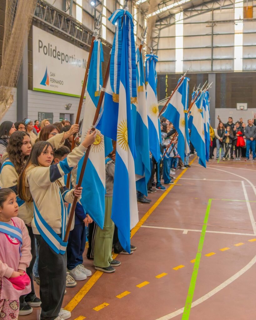 Por el Día de la Independencia, San Fernando celebró un acto cívico