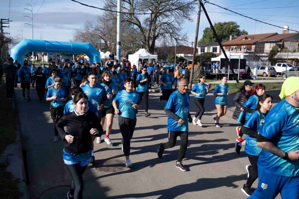 San Miguel realizó la carrera de concientización “Pasos adelante” de 3K