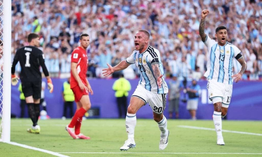 Uff otra vez Argentina le gano en el final a Suiza y esta en semi