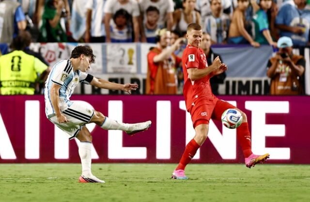 Uff otra vez Argentina le gano en el final a Suiza y esta en semi