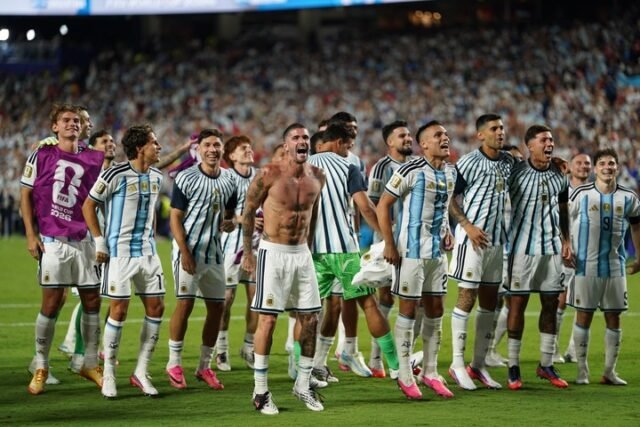 Uff otra vez Argentina le gano en el final a Suiza y esta en semi