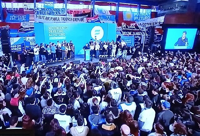Kicillof lanzó "MDF Juventudes" en San Martín: "Tienen que ser los protagonistas"
