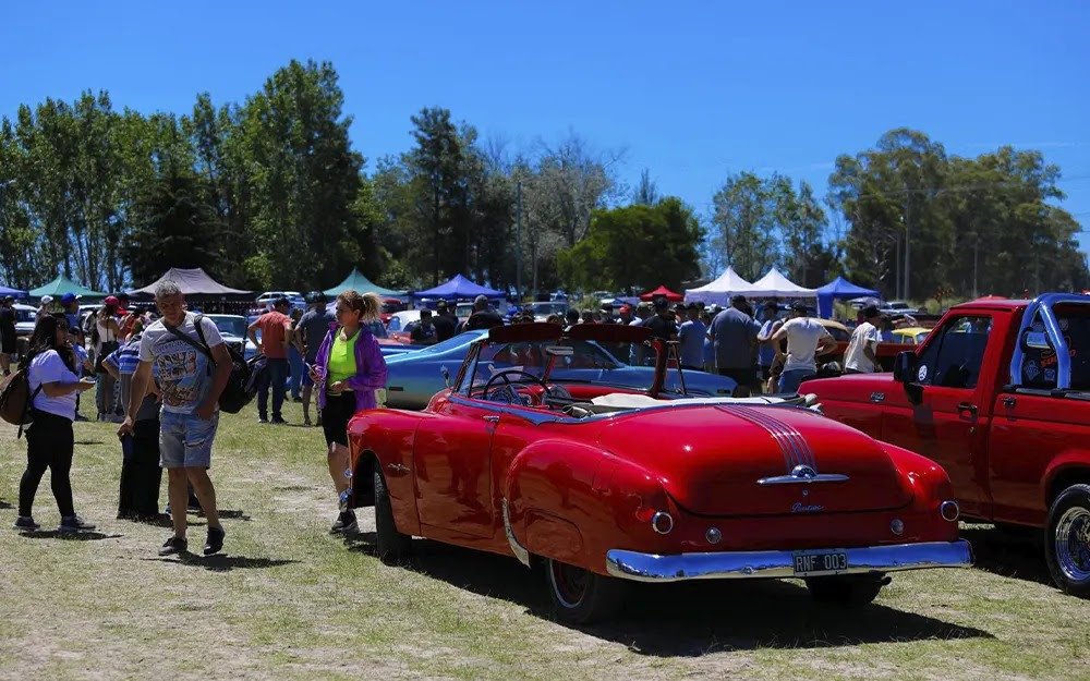Finde en Escobar “Locos por los Fierros”, Leo Maiello y la Feria Friki son los eventos destacados