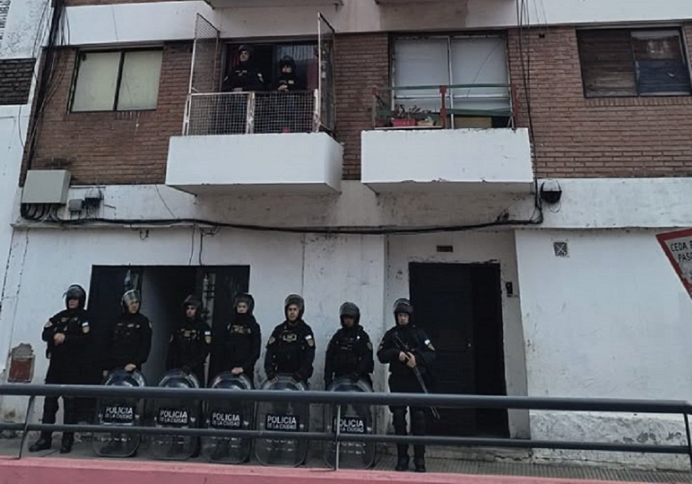 La Ciudad recuperó un edificio de 8 pisos tomado hace 30 años