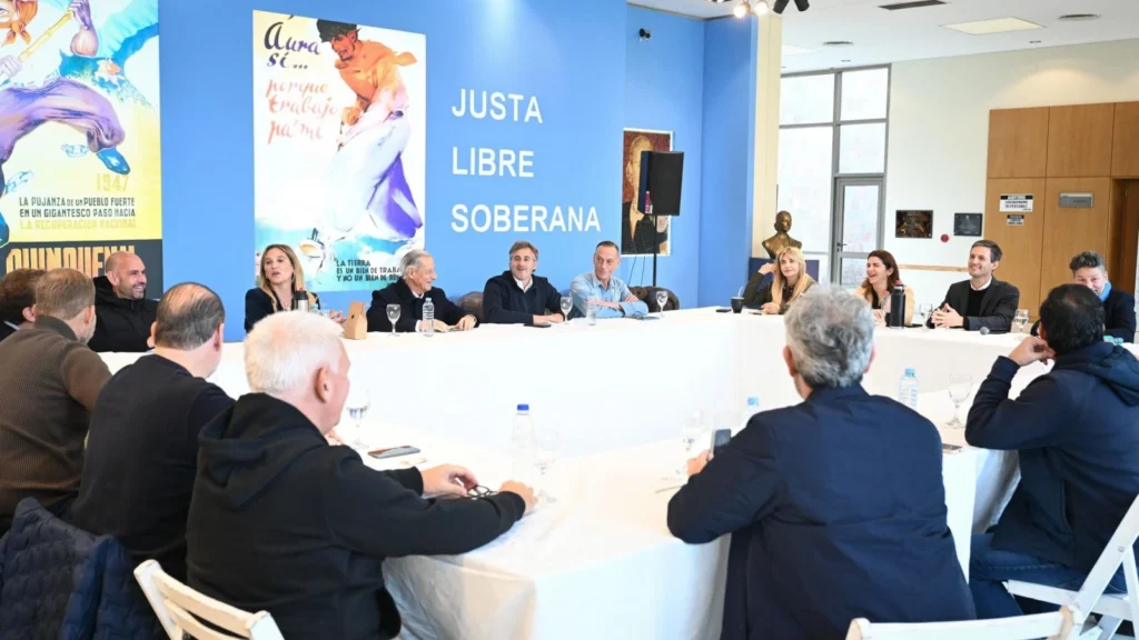 La Liga de intendentes bonaerenses sumó un miembro y volvió a reunirse en San Vicente
