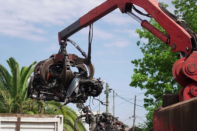 La compactación de vehículos permitió a la Municipalidad de Escobar donar más de $9,7 millones a La Casita de Mario