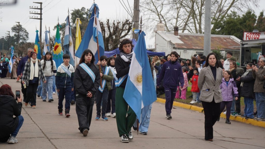 Moreno conmemoró al general José de San Martín con un acto y desfile