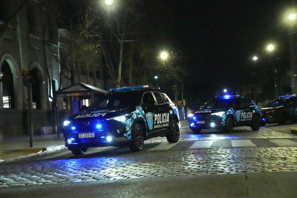 San Miguel incorporó seis camionetas híbridas para su Policía Municipal