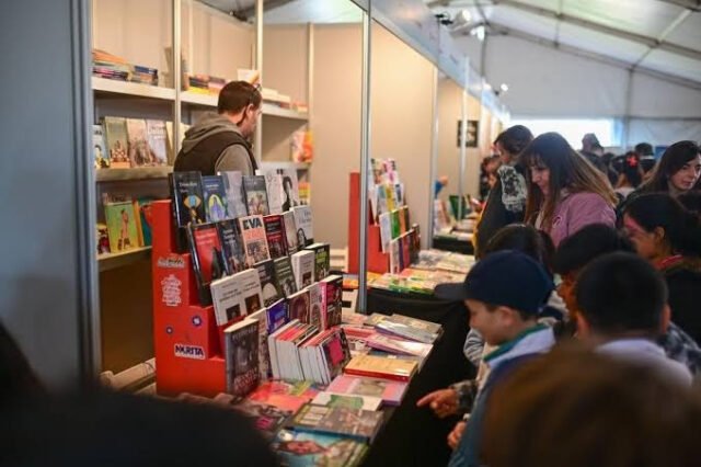 Se abrió la convocatoria para participar de la 11ª Feria del Libro de Escobar