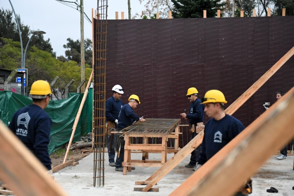 Vicente López avanza con la segunda etapa de renovación del Centro Recreativo de Adultos Mayores