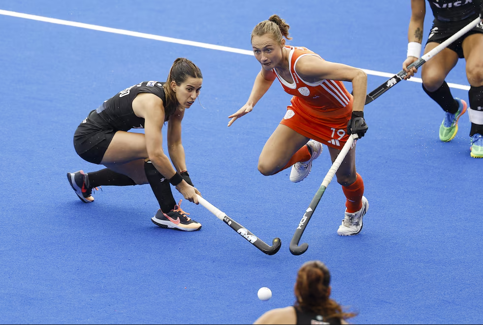 Las leonas campeonas La tercera