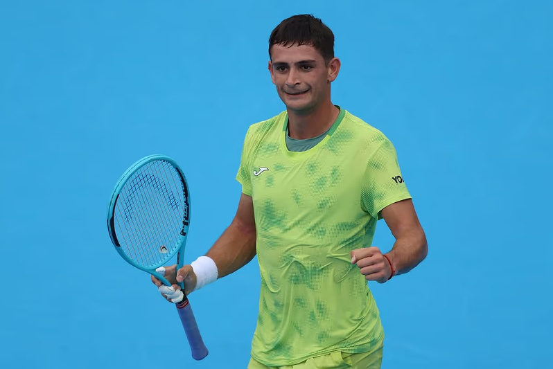 Mariano Navone gano a Novak Djokovick