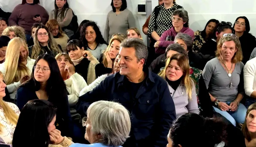Massa , Mujeres, 2027