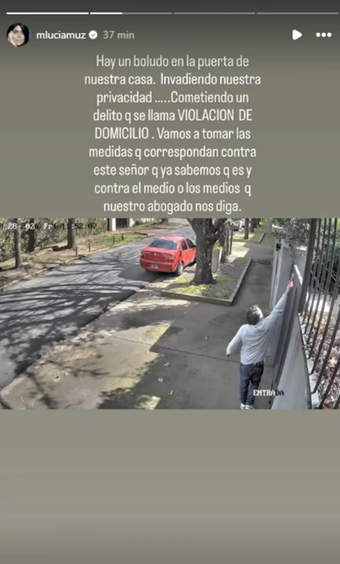 San Isidro - Padre de tini Stoessel - piedrazos