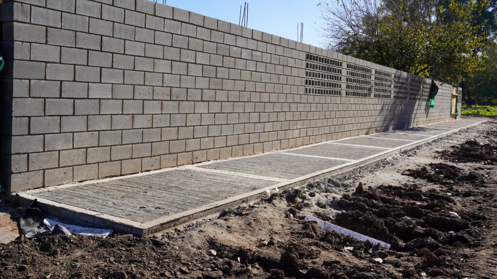 Avanza la obra del nuevo edificio de la Escuela Secundaria N° 56 en Francisco Álvarez