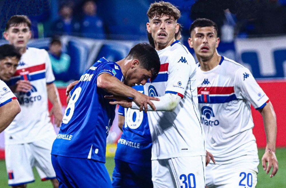 En un partido muy disputado Tigre lo perdió sobre el final