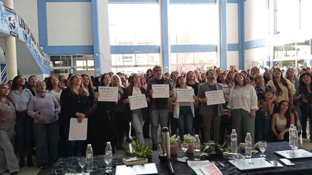 Enorme convocatoria al taller de capacitacion del municipio de José C. Paz