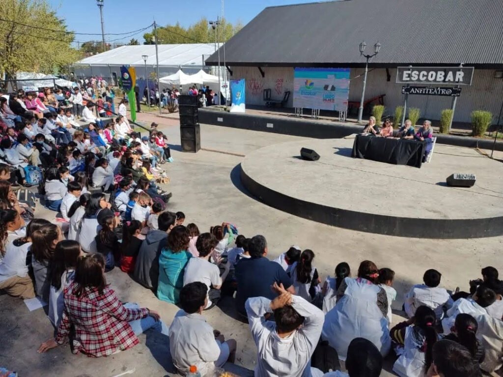 Escobar se prepara para una nueva edición de la Feria Universitaria y la Feria del Libro
