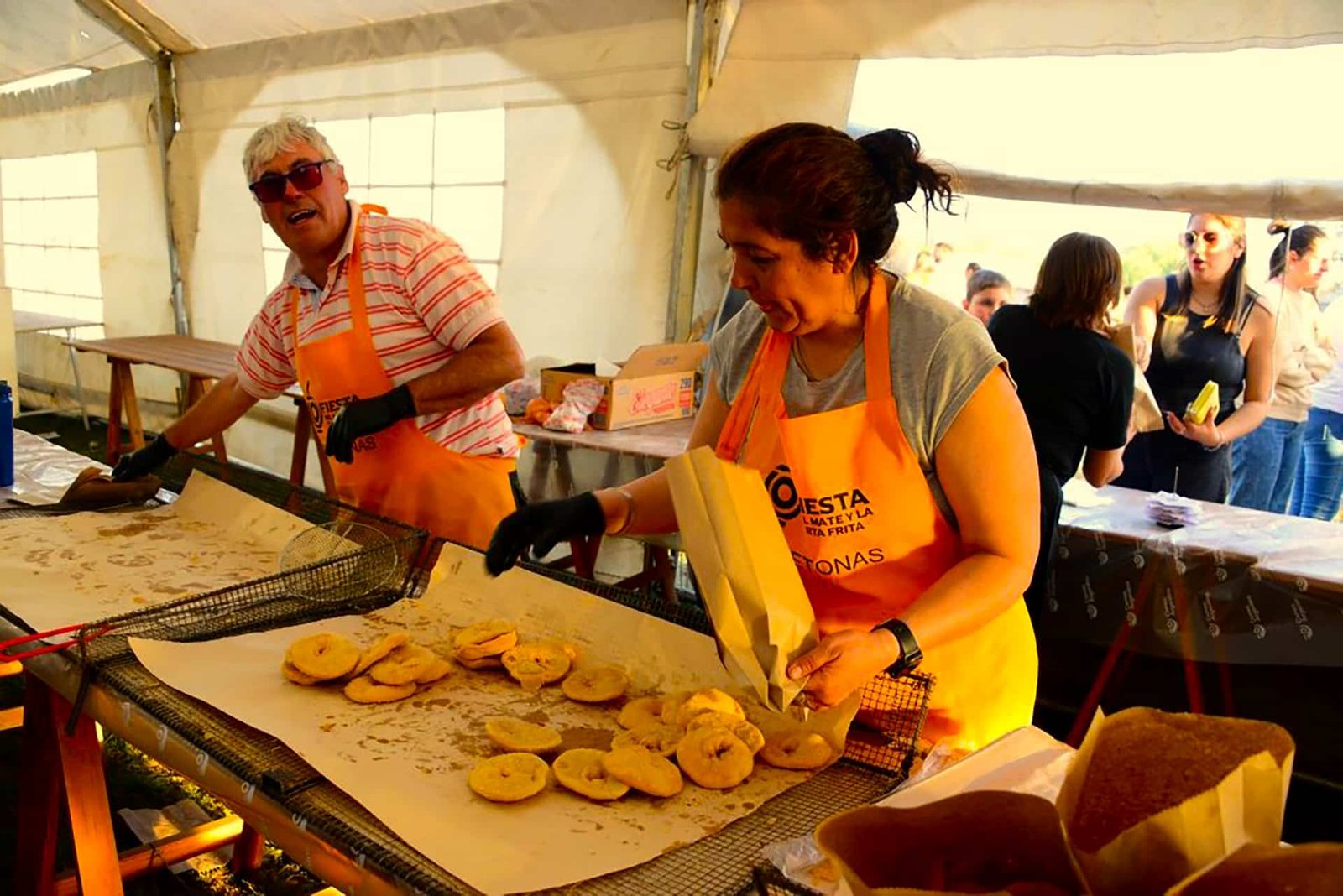 Finde largo y fiesta cerca del mar