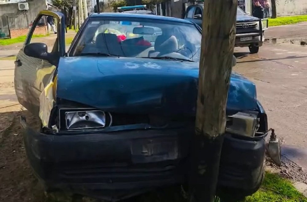 Impactante persecución en San Miguel a un auto sin patente