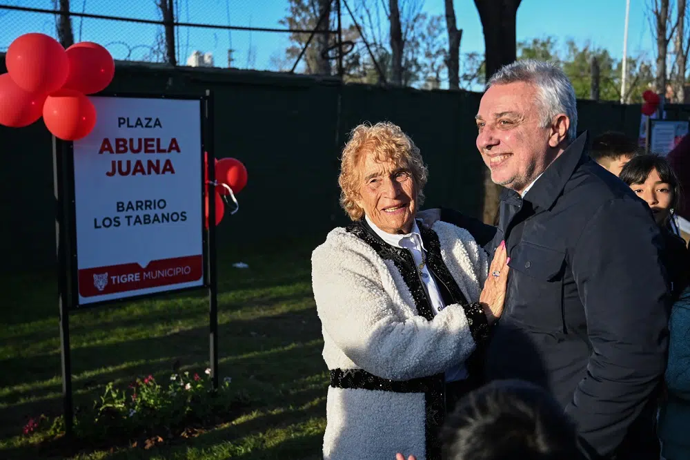 Junto a familias del barrio Los Tábanos, Julio Zamora inauguró el Paseo de la Ribera en Tigre norte