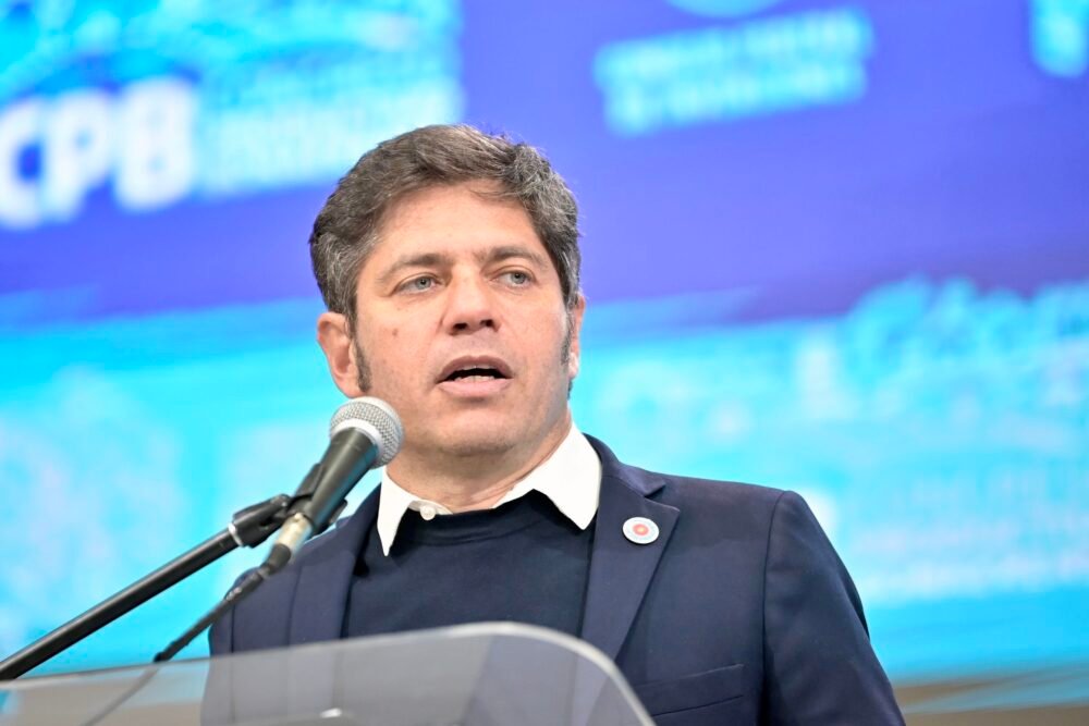 Kicillof: “Hay una política nacional que busca construir un país dependiente, primarizado en lo productivo y precarizado en lo laboral”