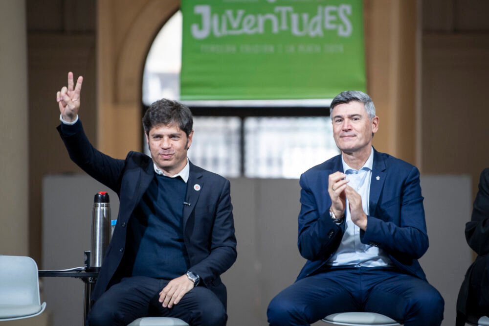 Kicillof encabezó el cierre del 3° Congreso Federal e Internacional de Juventudes