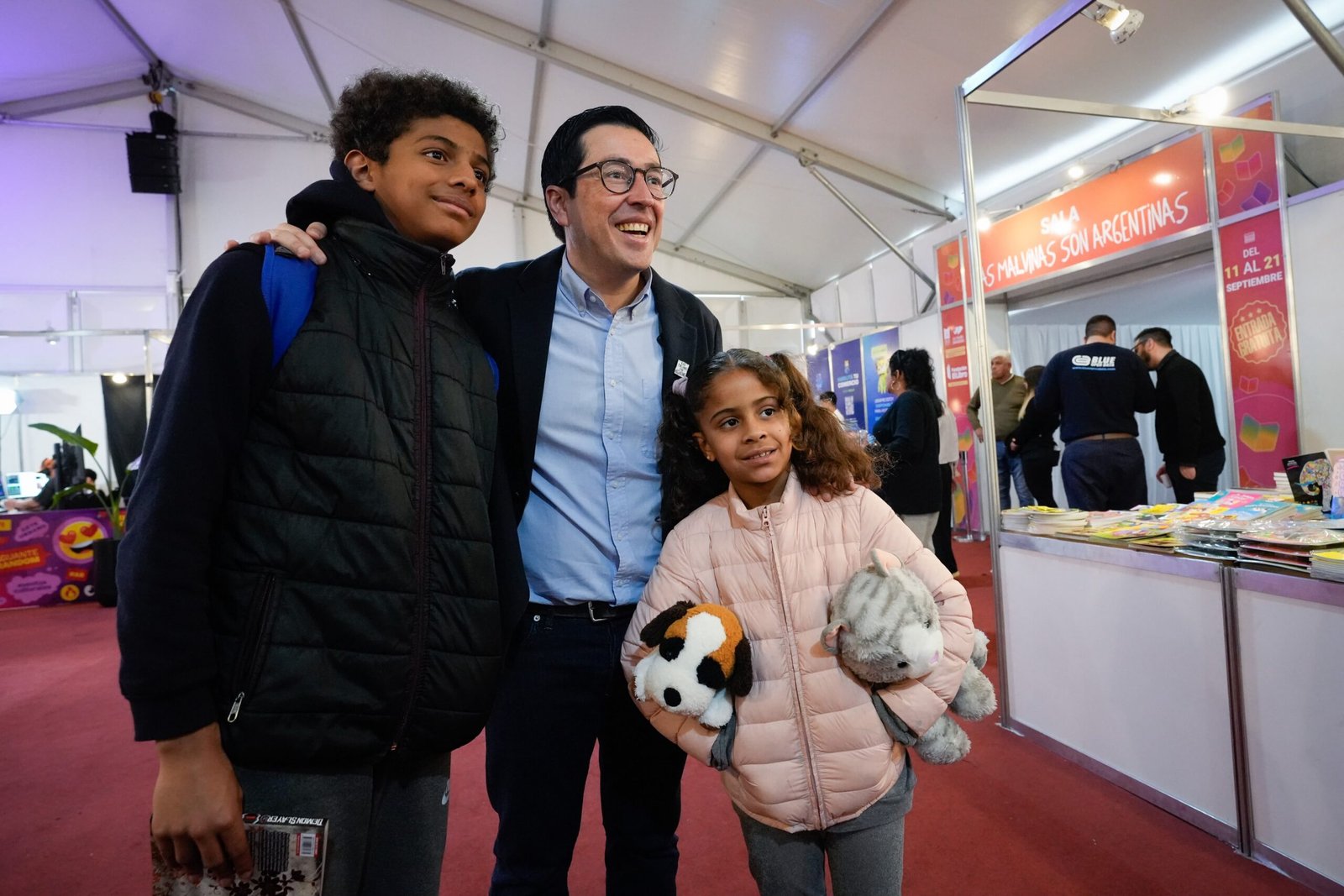 MÁS DE 150 MIL PERSONAS VISITARON LA 7.ª FERIA DEL LIBRO DE MALVINAS ARGENTINAS