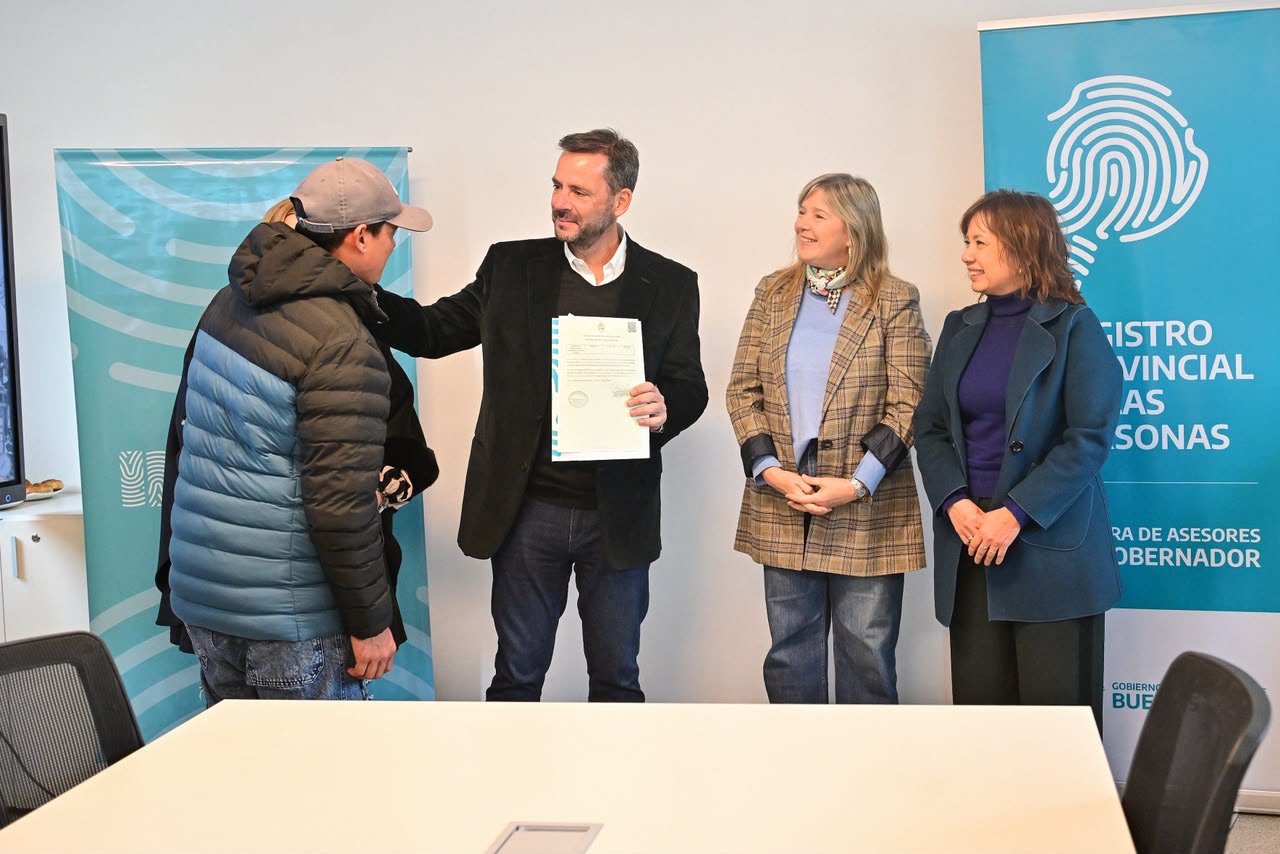 Más servicios cerca de casa DNI, partidas y trámites de documentación en Garín