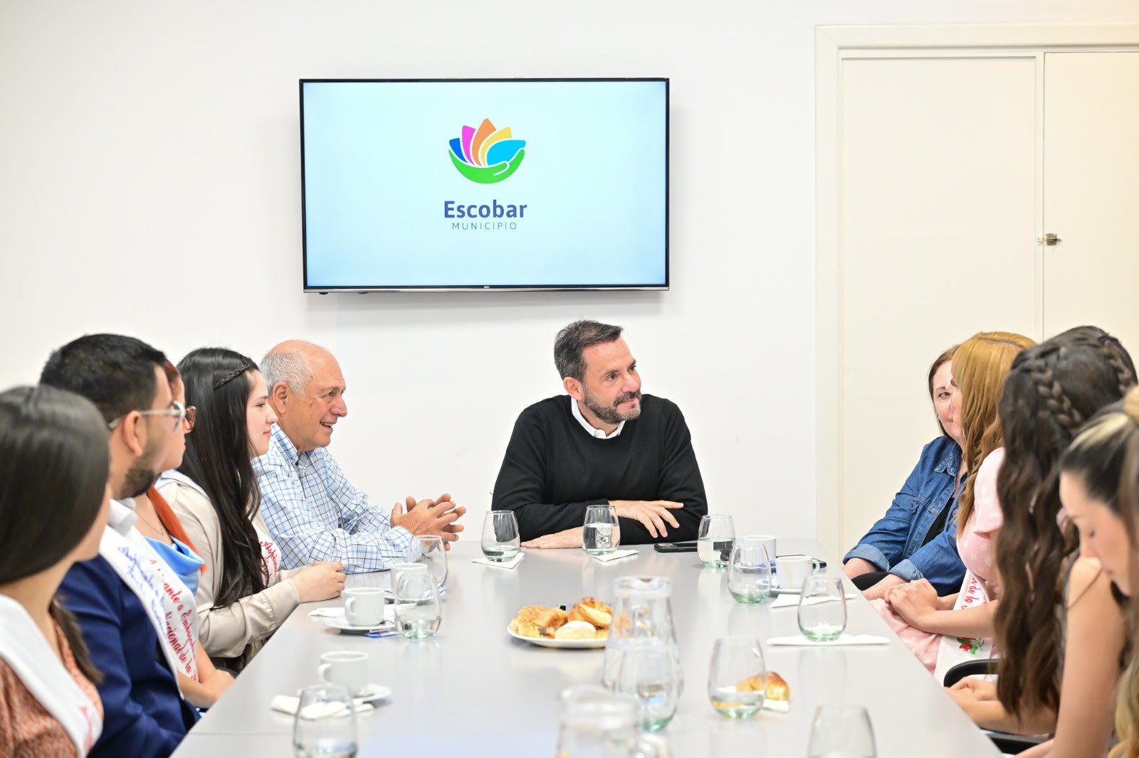 Fiesta Nacional de la Flor 2026 - embajadores -escobar