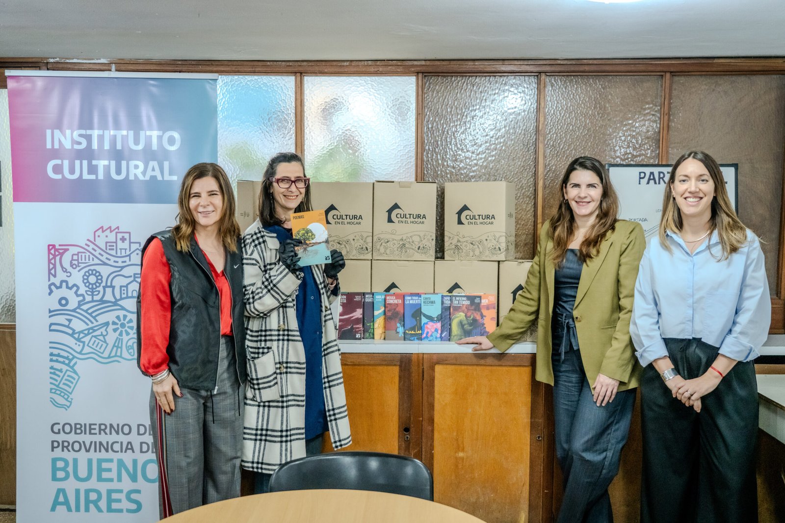 Mariel Fernández visitó La Plata - julio Alak