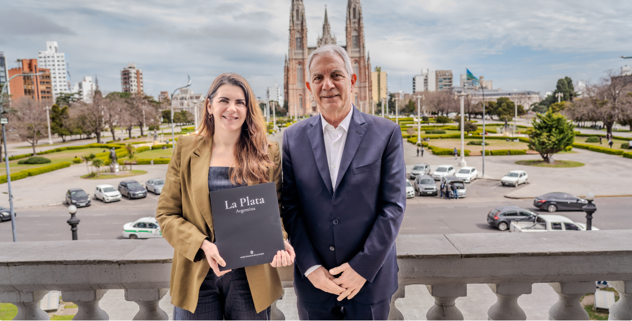 Mariel Fernández visitó La Plata - julio Alak informenorte.com.ar