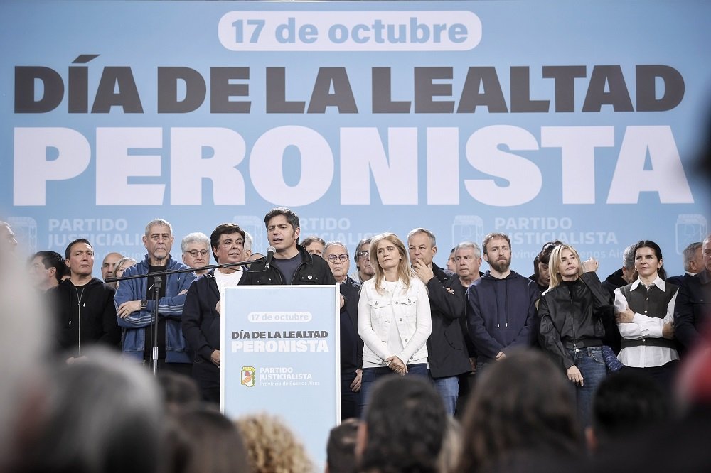 17 de Octubre: Kicillof llamó a construir una alternativa para poner fin al modelo de Milei