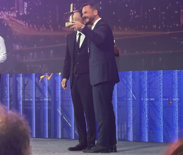 Ariel Sujarchuk ganó el Seoul Smart City Prize en Corea del Sur por su liderazgo en gobernanza e inteligencia artificial