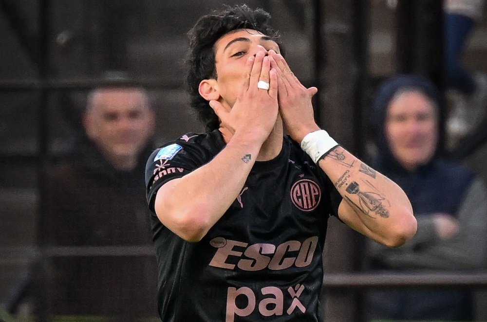 Empate con gusto a poco en Vicente López Platense reaccionó a tiempo pero sigue en mala racha