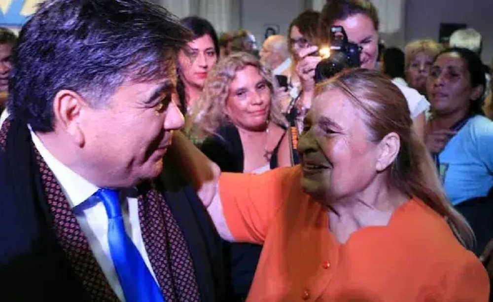 Falleció Santa Isabel González la madre de Mario Ishii en el Día de la Madre