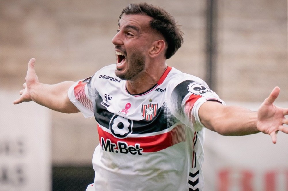 Chacarita respira: Le gano 1 a 0 a Dep. Maipú y se ilusionan en mantener la categoría