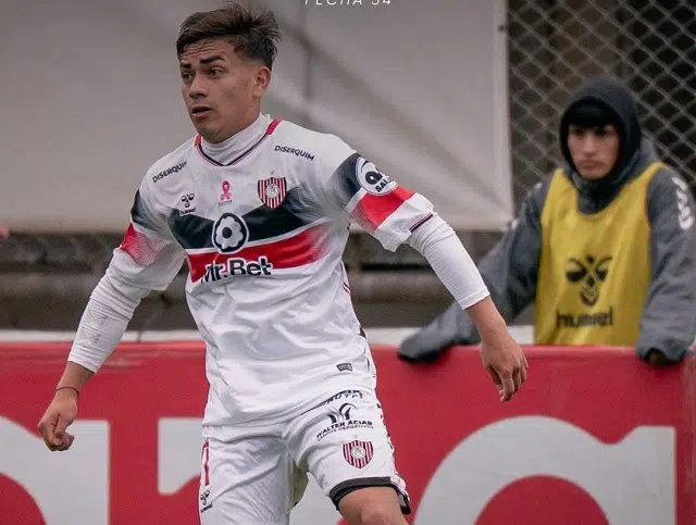 Chacarita respira: Le gano 1 a 0 a Dep. Maipú y se ilusionan en mantener la categoría
