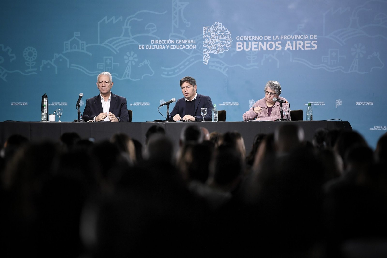 Kicillof No vamos a mejorar la educación con recetas importadas
