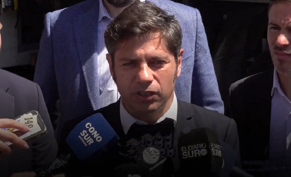 Kicillof cruzó a Milei por la crisis económica: "Es triste que el Presidente se burle o no sepa que millones no llegan a fin de mes"
