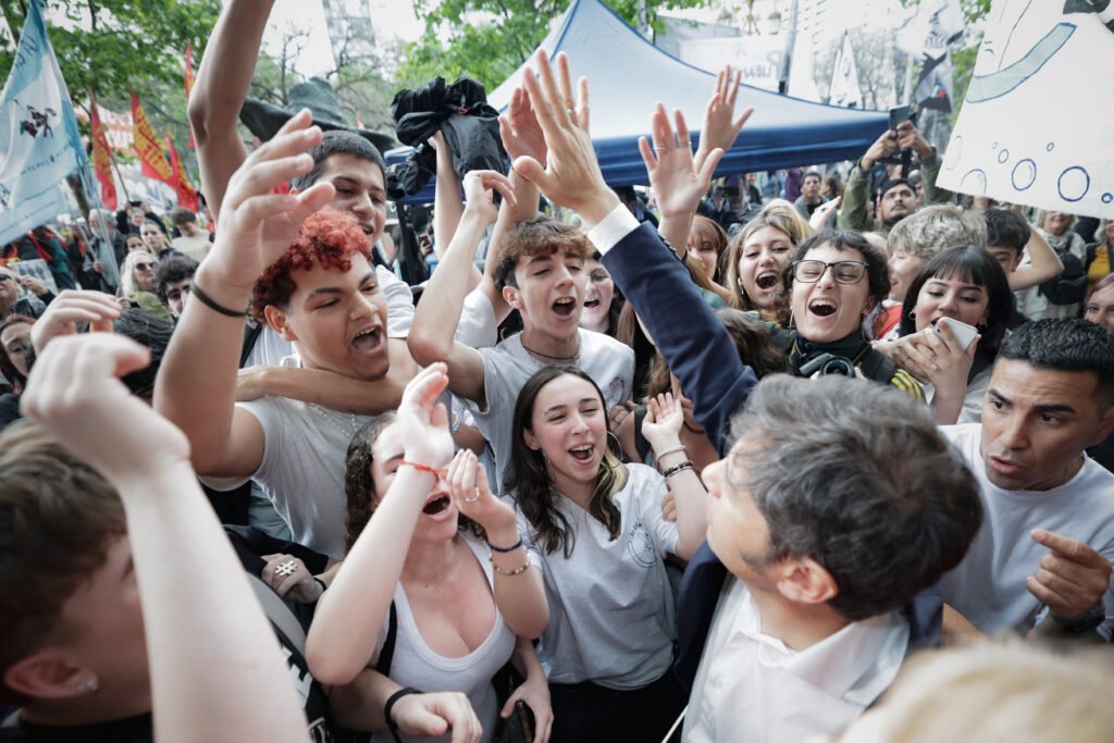 Kicillof participó de la 5° Marcha Federal Universitaria