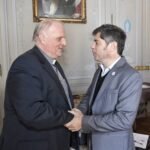 Kicillof se reunió con el nuncio apostólico, Michael Wallace Banach