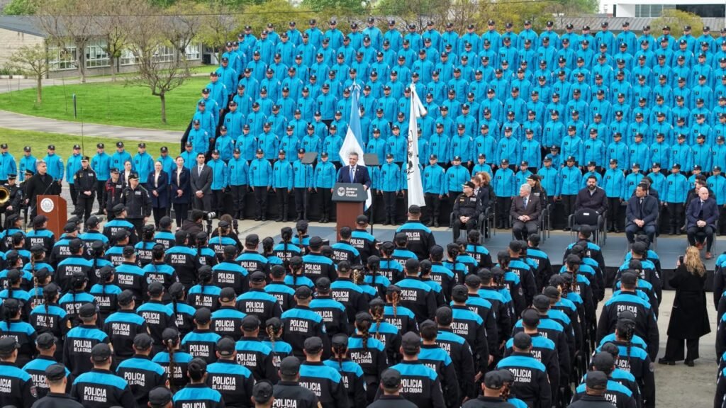 La Ciudad refuerza la seguridad en las calles y suma 600 policías 