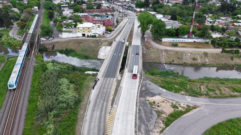Mariel Fernández y Gabriel Katopodis inauguraron el Puente sobre el Río Reconquista en Paso del Rey