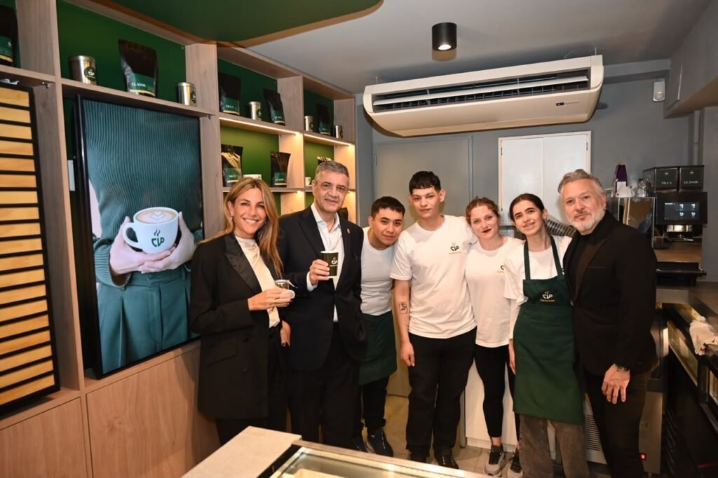 Más inversión privada en el espacio público: la Ciudad suma cafés de especialidad en la Reserva Ecológica y el Jardín Botánico